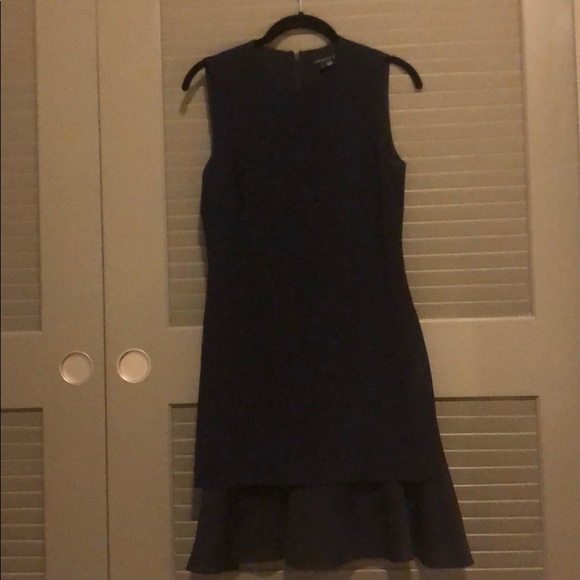 💄NWOT Theory Sheath💄 - Picture 1 of 4